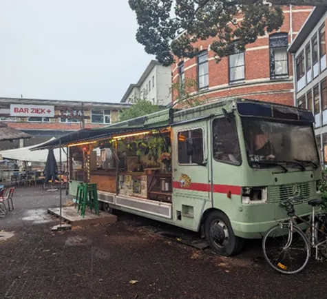 Bus in het stadbeeld