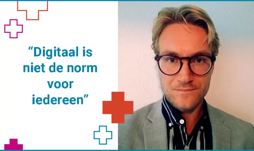 Portretfoto van Alexander Smit aan de rechterkant, aan de linkerkant staan plusjes (sommige gevuld met kleur, sommige alleen met omlijning) met in het midden een quote: "Digitaal is niet de norm voor iedereen"